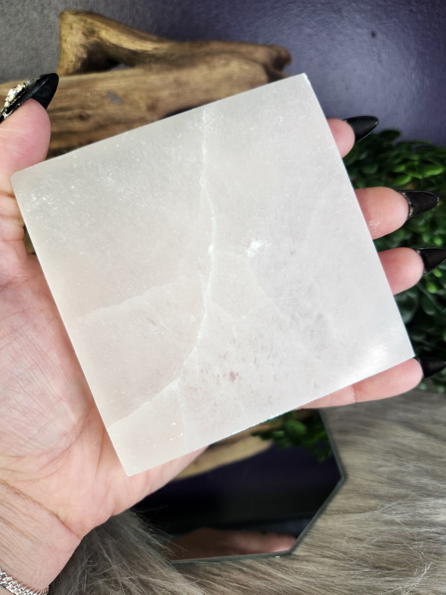 Selenite | Charging Plate