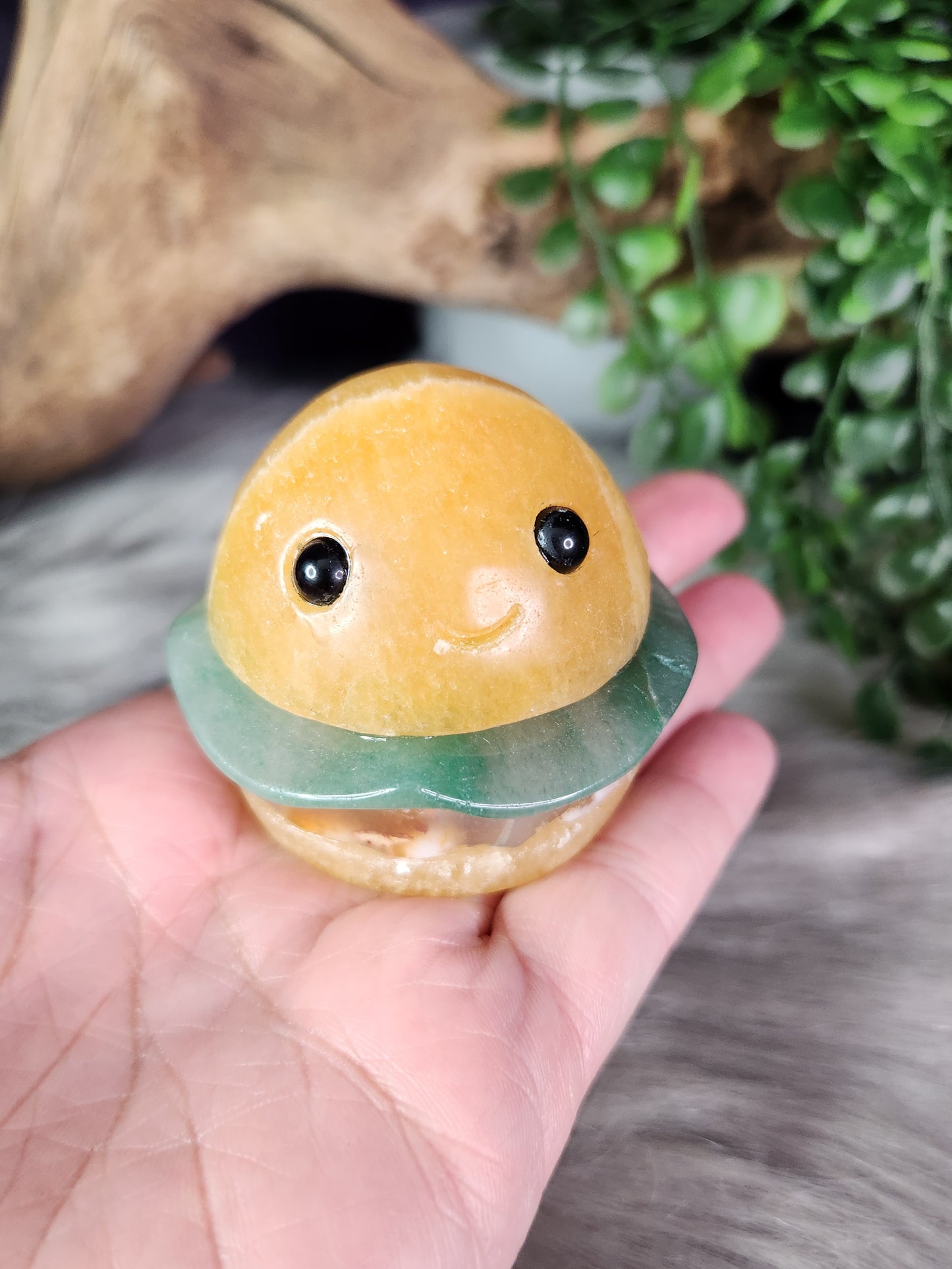 Calcite, Aventurine, Agate | Happy Hamburgers