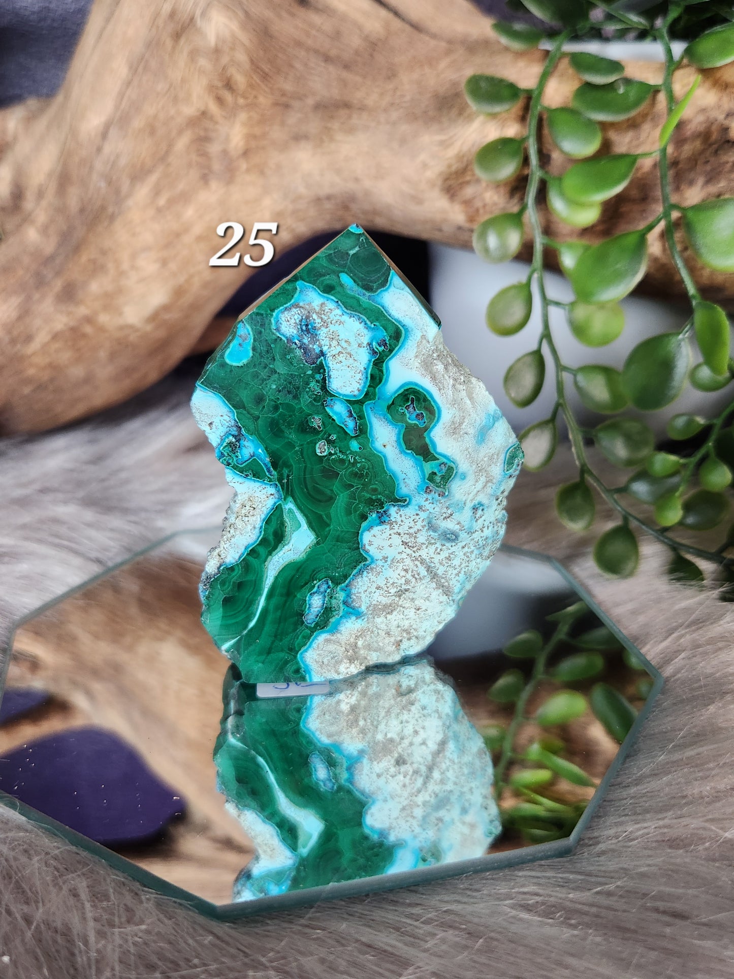 Malacolla | Small Slabs w/Raw Edges