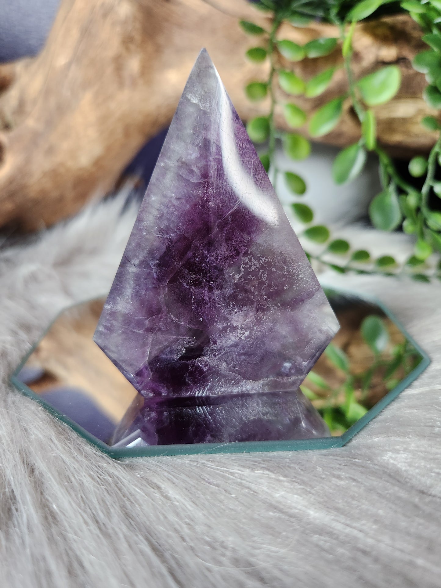Fluorite | Geometric Arrowheads