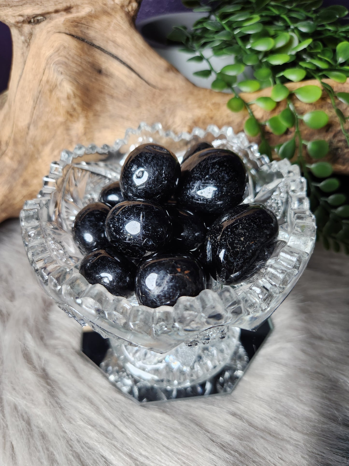 Black Tourmaline | Tumbles