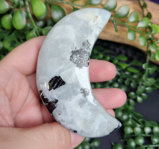 Rainbow Moonstone | Moon