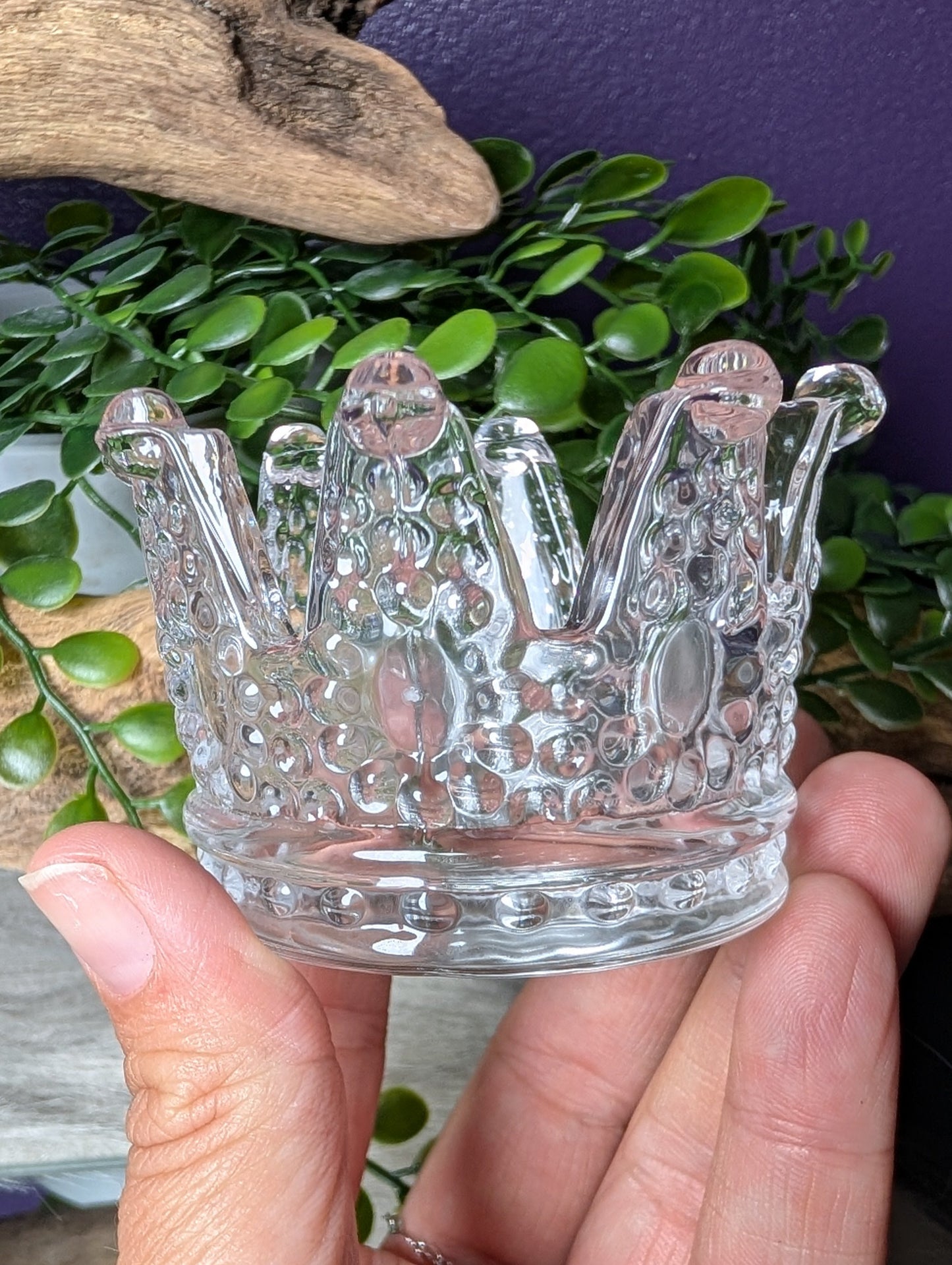 Glass Crown | Sphere Stand